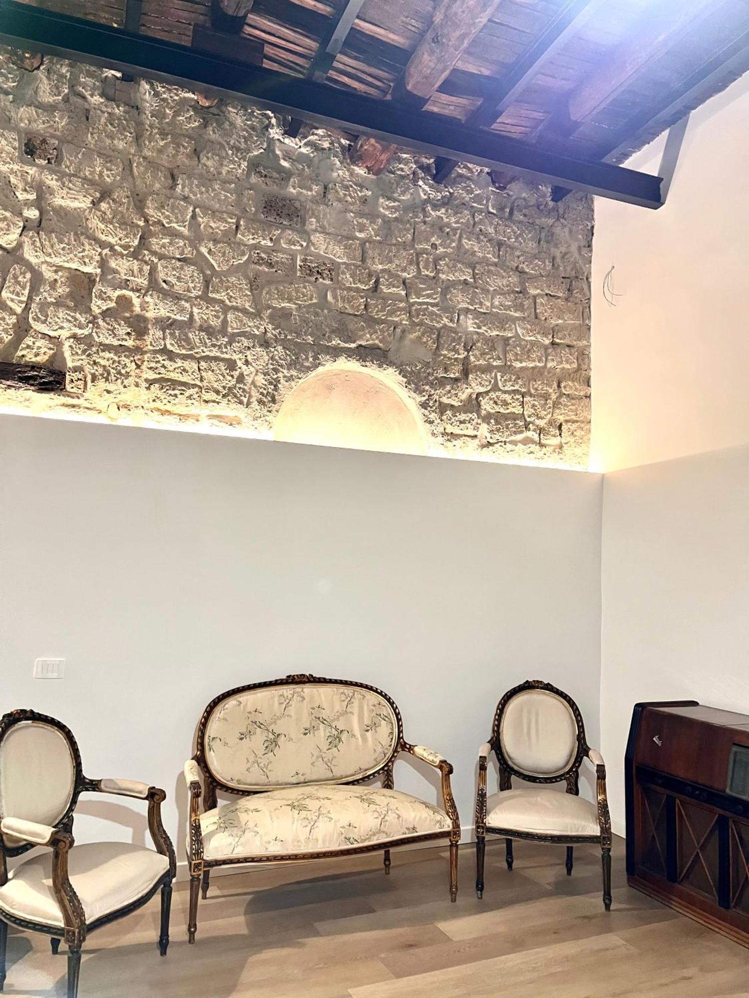 La Casa Di Nelly Boutique Apartment Napoli Exterior foto