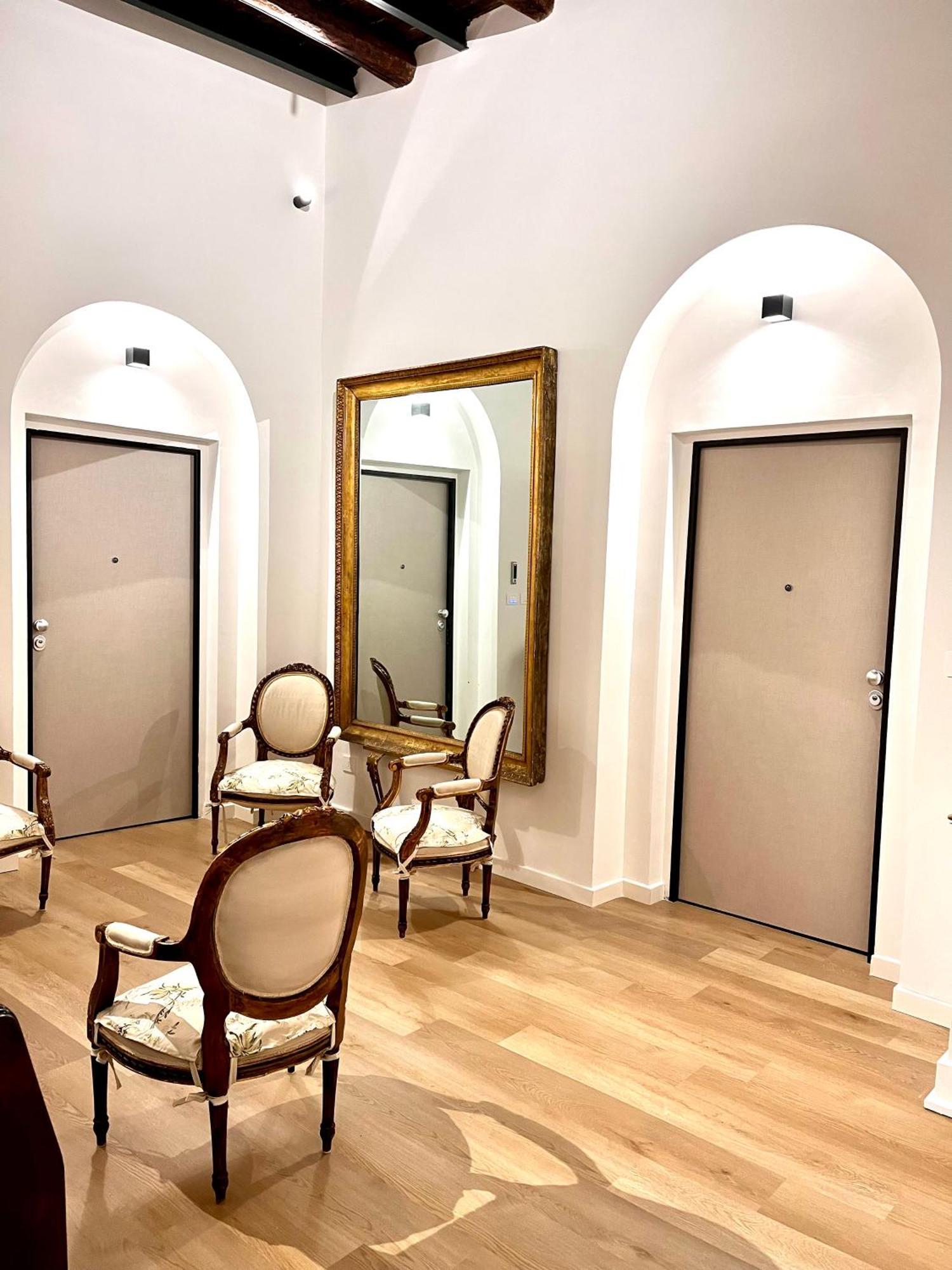 La Casa Di Nelly Boutique Apartment Napoli Exterior foto
